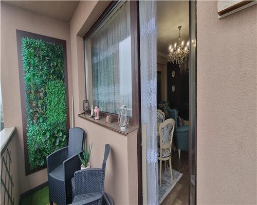 Apartament 3 camere de vanzare complet mobilat si utilat pentru pretentiosi