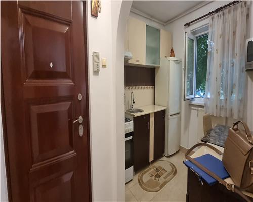 Apartament 2 camere de vanzare Cetate etaj 1