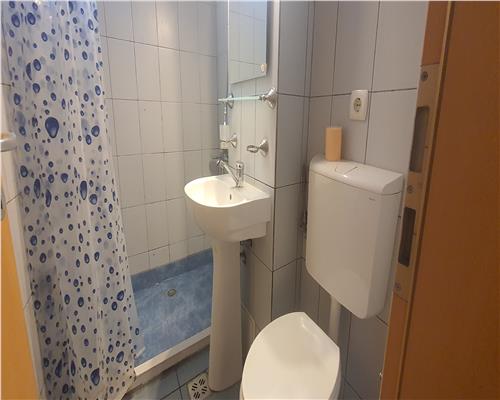 Apartament 4 camere decomandat etaj 1 Centru cu boxa