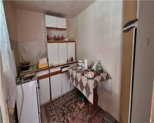 Casa si ferma de animale la vanzare in Sard cu 1400 mp teren