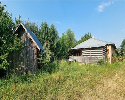 Casa si ferma de animale la vanzare in Sard cu 1400 mp teren