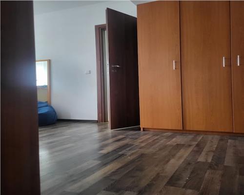 Apartament cu 3 camere cu scara interioara etaj intermediar zona Alba-Micesti