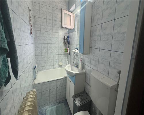 Apartament de vanzare cu 2 camere, zona Cetate