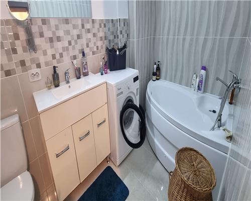 Apartament zona Centru etaj intermediar complet mobilat si utilat