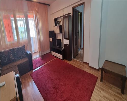 Apartament 3 camere de vanzare in Centru complet mobilat si utilat