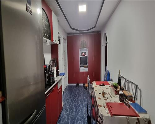 Apartament 2 camere Cetate -Mercur etaj1 complet mobilat si utilat