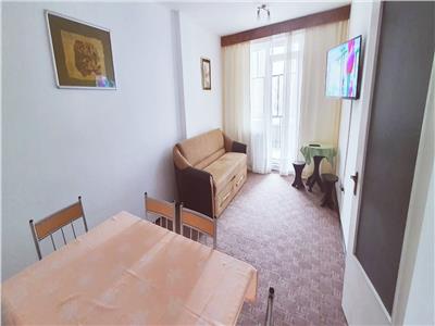 Apartament 3 camere decomandat Ampoi