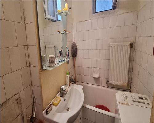 Apartament 2 camere decomandat de vanzare Cetate cu vedere spre Bulevard