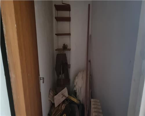 Investitie! Apartament 2 camere decomandat Cetate foste proprietati cu panorama deosebita