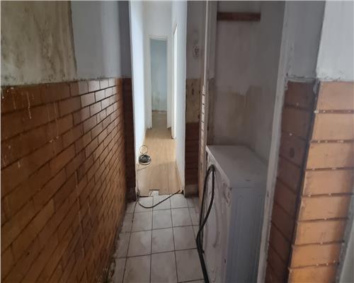 Investitie! Apartament decomandat 2 camere de vanzare Centru