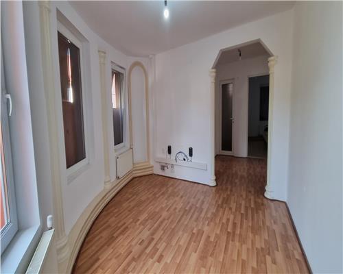 Casa cu 4 camere pe un nivel de vanzare zona Micesti  cu 877 mp teren