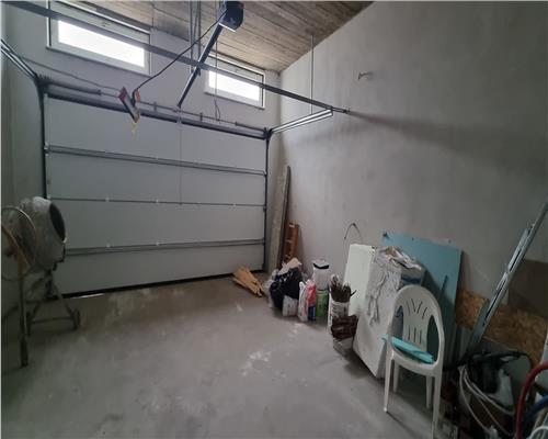 Casa 6 camere de vanzare in Ciugud, 710 mp teren