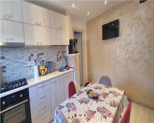 Apartament 2 camere de vanzare Cetate mobilat si utilat