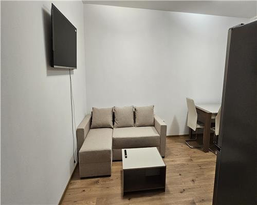 Apartament 2 camere de inchiriat zona Centru etaj 1 aflat la prima inchiriere