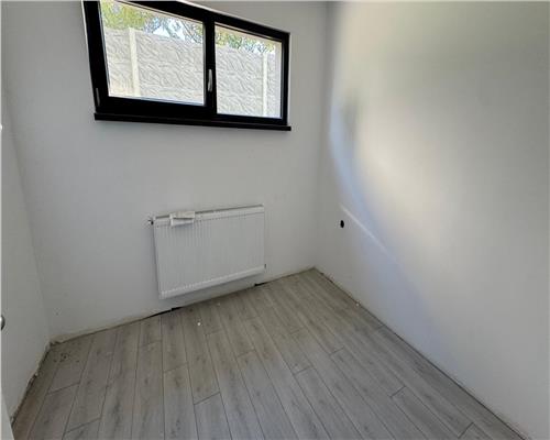 Apartament cu 3 camere demisol de vanzare Alba Micesti