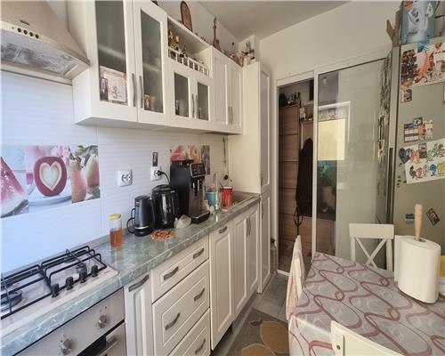 Apartament 3 camere de vanzare Cetate mobilat si utilat