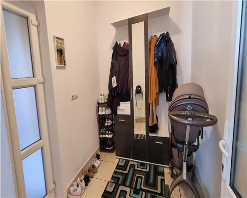 Apartament 3 camere la casa de vanzare zona Centru mobilat si utilat