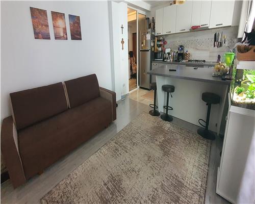 Apartament 3 camere decomandat bloc nou Cetate