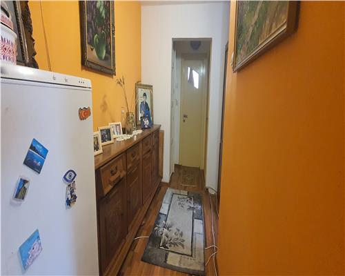 Apartament 3 camere decomandat etaj 1 Tolstoi!