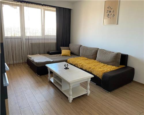 Apartament 3 camere de vanzare Centru complet mobilat si utilat