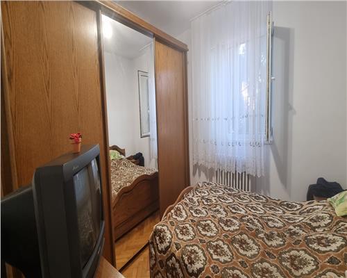 Apartament Deosebit cu 4 Camere de Vanzare in Cetate!