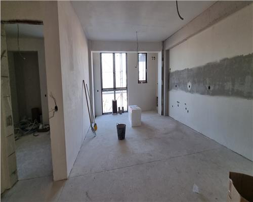 Apartament 2 camere de vanzare  la cheie etaj 1 zona Recea