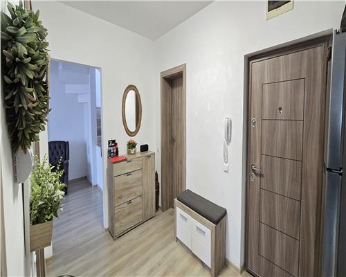 Apartament 4 camere, bloc nou, zona Kaufland