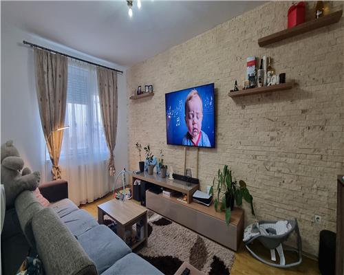 Apartament 2 camere de vanzare etaj 1 zona Orhideelor