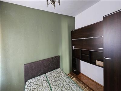 Apartament de inchiriat decomandat zona Centru