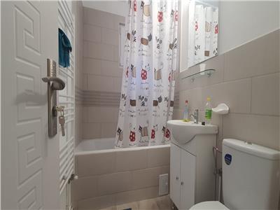 Apartament 2 camere Cetate renovat etaj 3