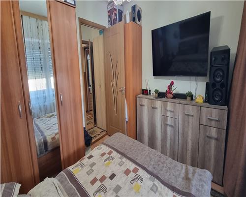 Apartament 3  camere de vanzare in Centru