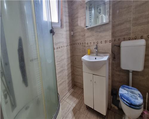 Apartament 3 camere foste proprietati de vanzare, etaj intermediar