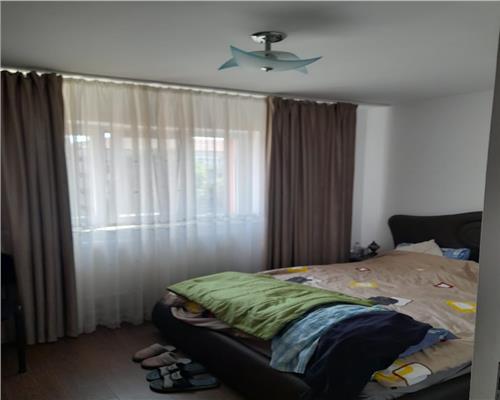 Apartament 2 camere de vanzare Cetate etaj intermediar cu loc de parcare rezervat