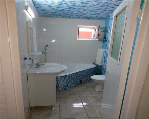 Apartament 2 camere de vanzare zona Cetate