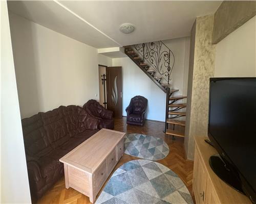 De vanzare apartament cu 4 camere, et.3, 100 mp utili