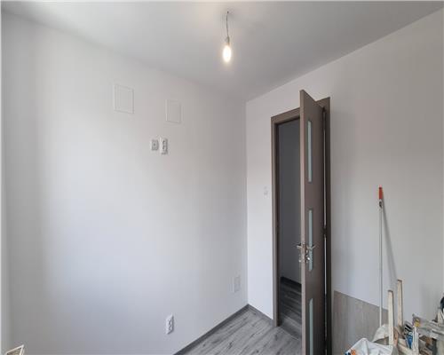 Apartament 3 camere supefinisat zona Cetate