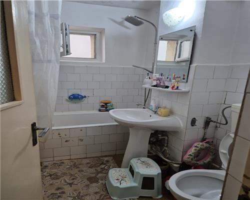 Apartament de vanzare zona Cetate etaj intermediar