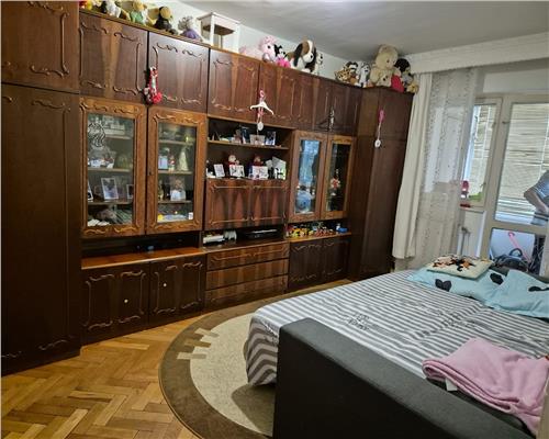 Apartament de vanzare zona Cetate etaj intermediar