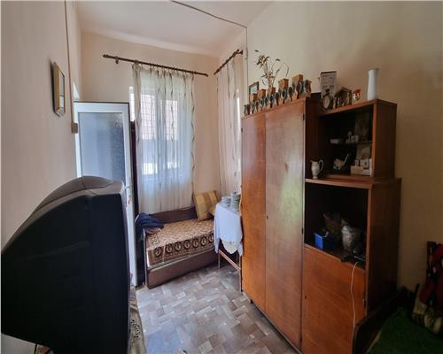 Casa de vanzare in comuna Ighiu cu teren de 2084 mp