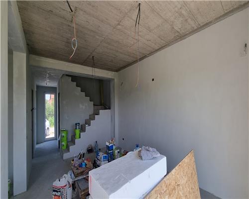 Casa individuala de vanzare la cheie cu  materiale de calitate superioara