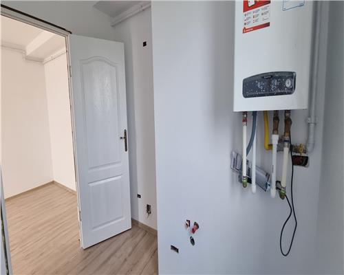 Apartament penthouse cu 3 camere si terasa de 40mp