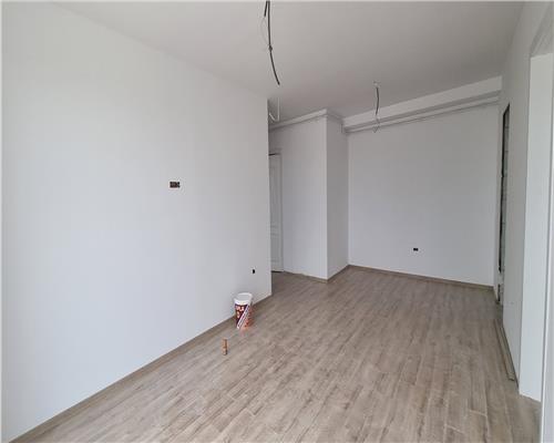 Apartament penthouse cu 3 camere si terasa de 40mp