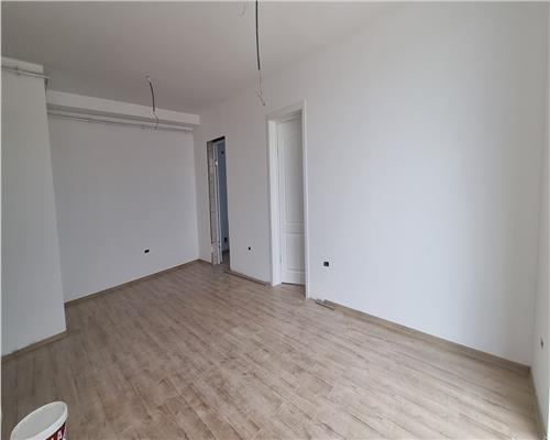 Apartament penthouse cu 3 camere si terasa de 40mp